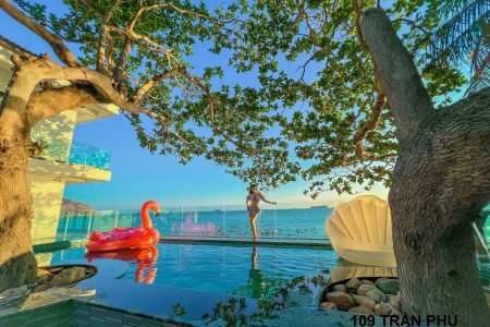 Villa thuộc cụm villa Bãi Trước, mặt tiền đường Trần Phú, TP Vũng Tàu